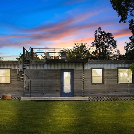 Villa The Woods- Container Tiny House 12 Min To Magnolia/Baylor/Downtown à Bellmead Extérieur photo